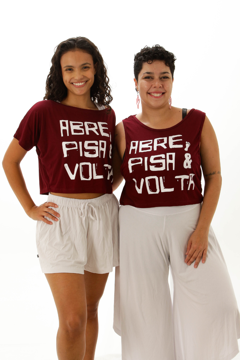 Blusa abre pisa e volta