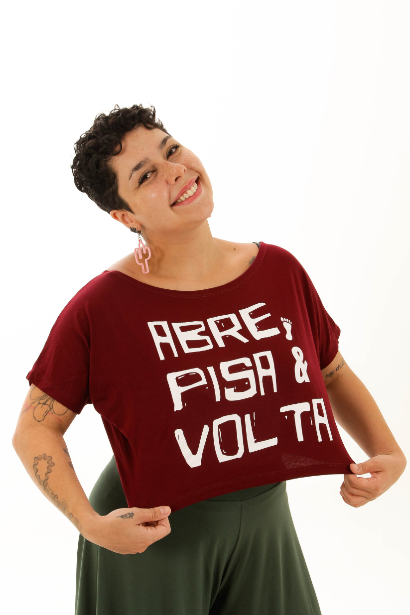 Blusa abre pisa e volta